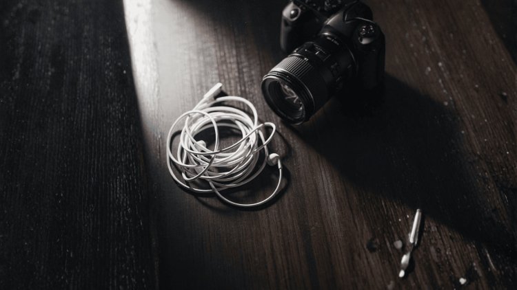 The Digital Minefield: Mastering Copyright in Marketing